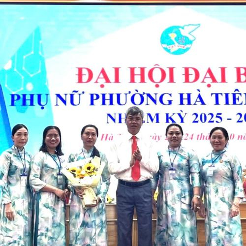Đại hội đại biểu phụ nữ phường Hà Tiên lần thứ I, nhiệm kỳ 2025-2030: Đồng chí Trịnh Ngọc Son tái giữ chức danh Chủ tịch Hội LHPN phường
